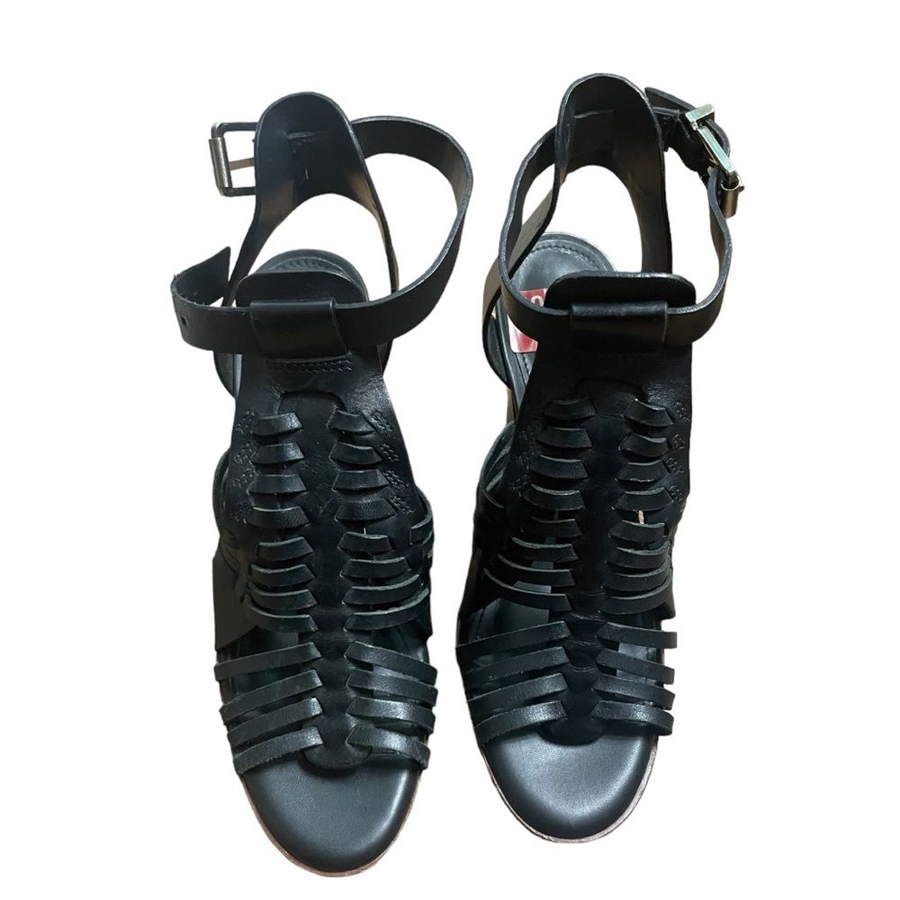 Gianni Bini leather Chunky Heels  heart braker caged black size 6 - Picture 6 of 13